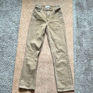 ABERCROMBIE & FITCH // 90s STRAIGHT LEG // HIGH RISE // 25 // CAMEL